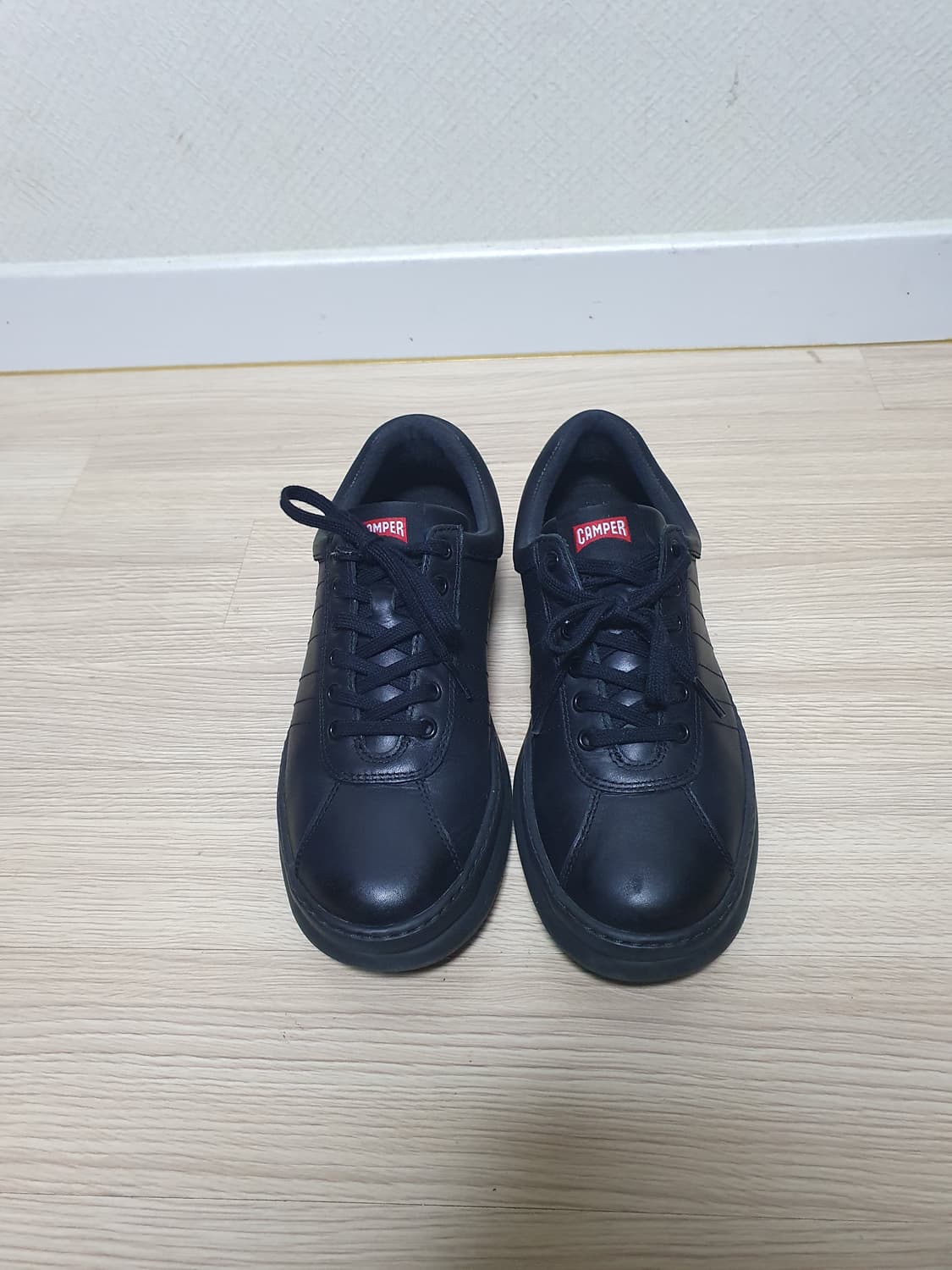 캠퍼 블랙 스니커즈 265~70 상품이미지3