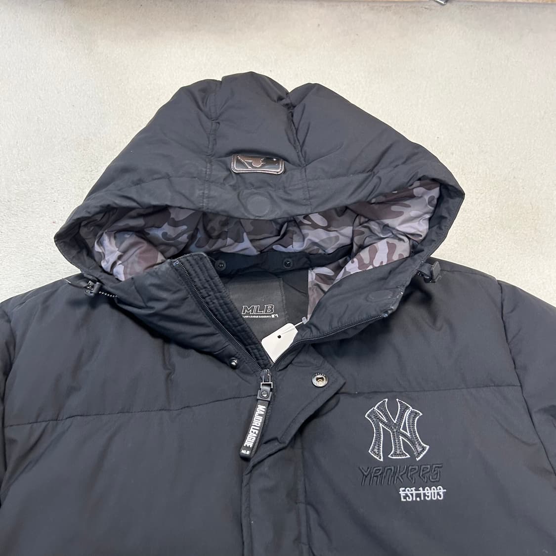 MLB Yankees Puffer Jacket 상품이미지5
