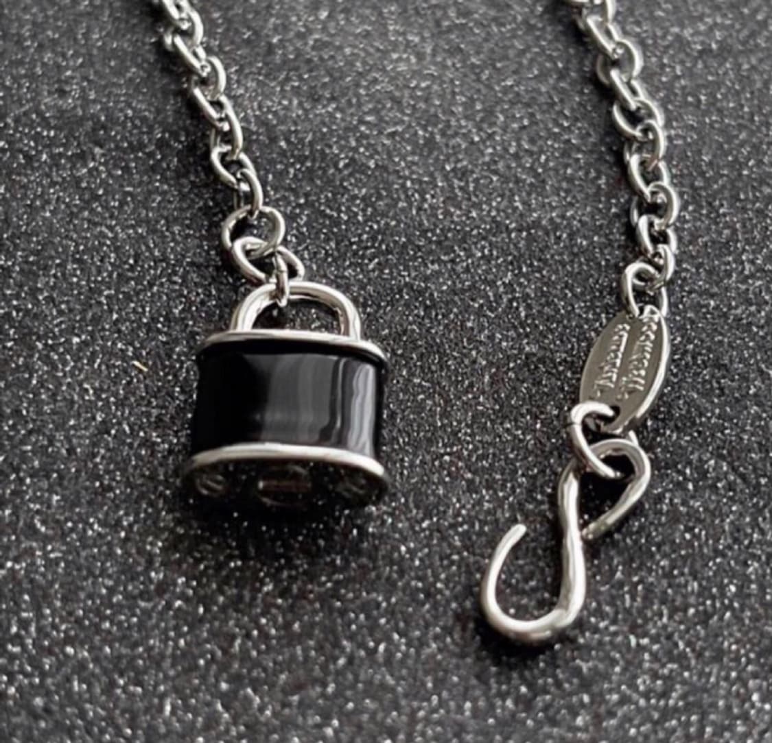 비비안웨스트우드 아카이브 블랙실버 orb 자물쇠 체인 목걸이 상품이미지3