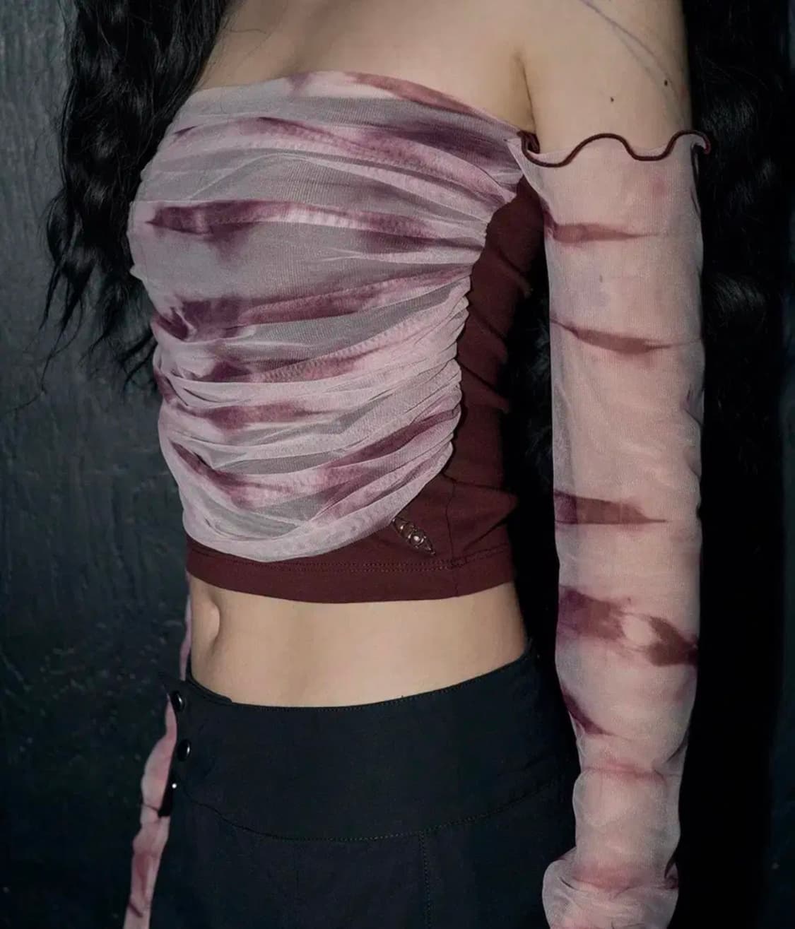 라뇨 체리퀴리 marble offshoulder top wine 상품이미지2