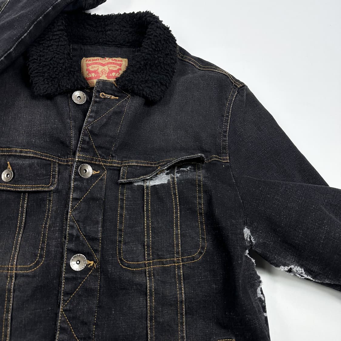 VTG 빈티지 흑청 양털 데미지 트러커 데님자켓 (실측 L) 상품이미지3
