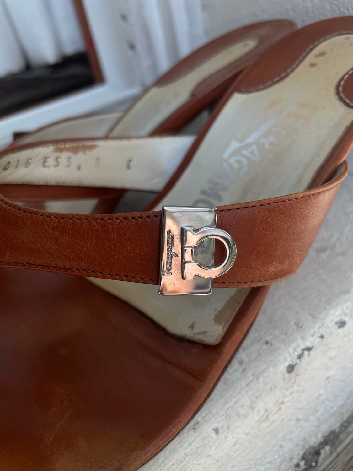 Ferragamo Kitten Heels 상품이미지4
