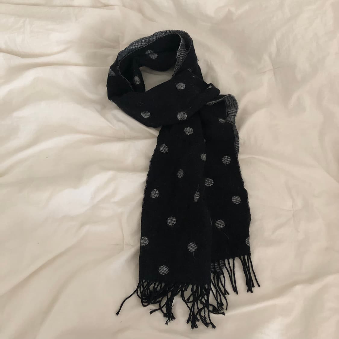 도트 블랙 머플러 상품이미지2