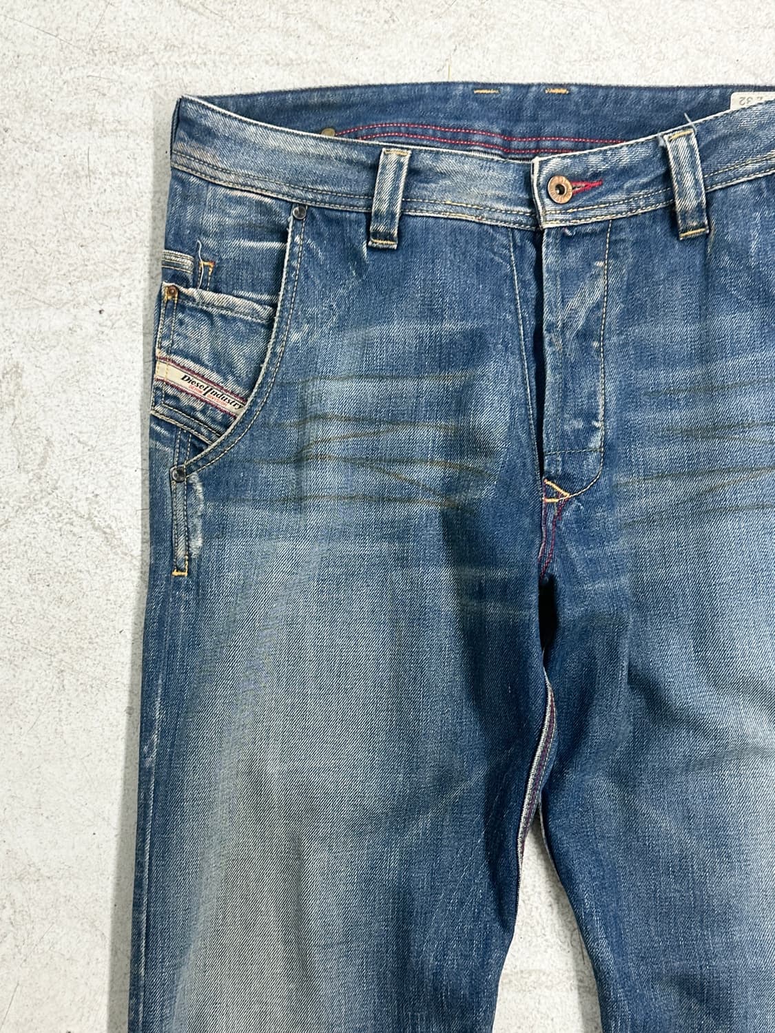 디젤 사이드 지퍼 플레어 데님 팬츠 상품이미지7