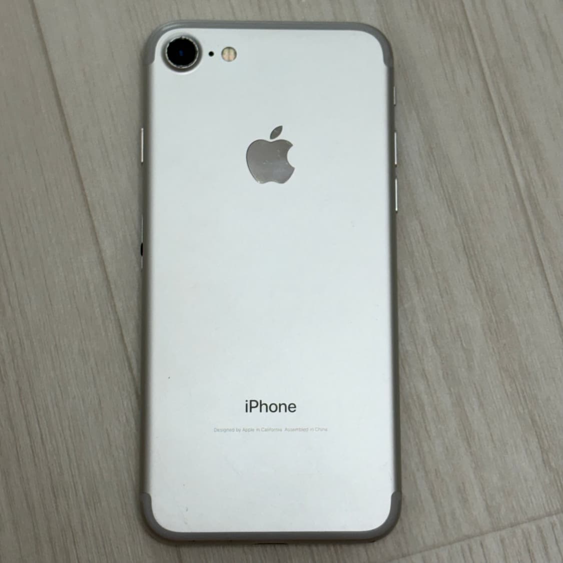 아이폰7 실버 128 배터리100 상품이미지2