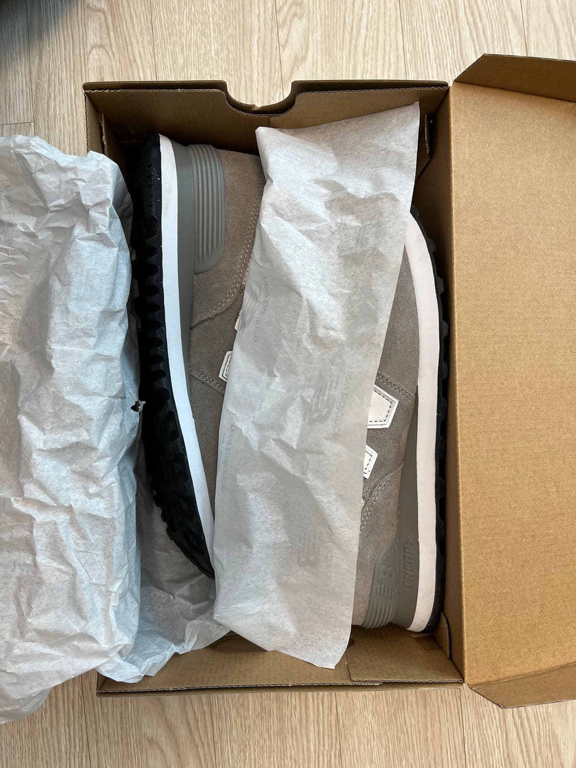 뉴발란스 ML574EVG 275 판매 상품이미지7