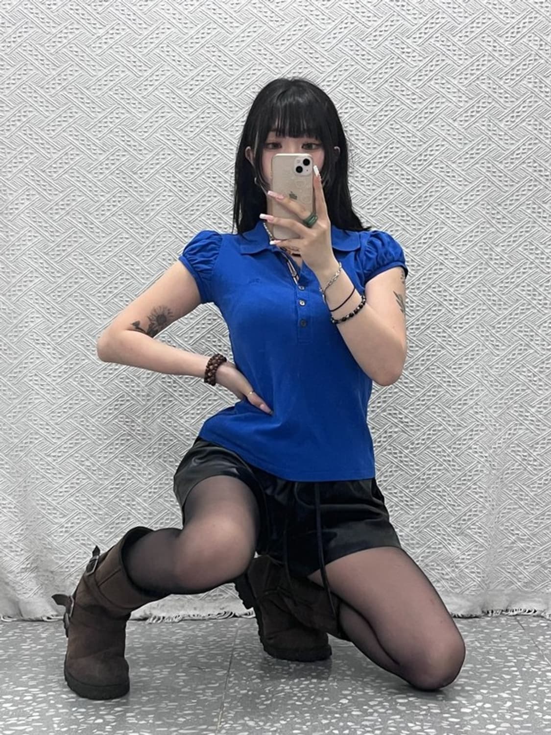 버버리 레트로 페미닌 브릿 퍼프소매 반팔 카라티 S C12200 상품이미지1