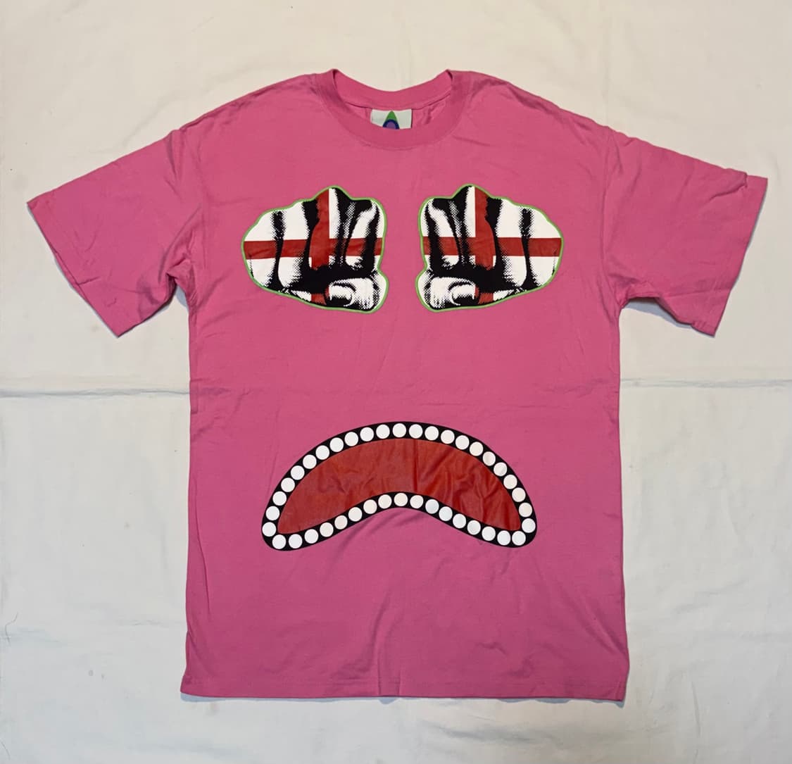 카세트 플레야 시그니쳐 프린팅 반팔 티셔츠 핑크 상품이미지1