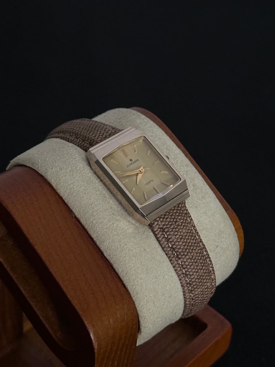 JUNGHANS 융한스 빈티지 쿼츠 시계 상품이미지4