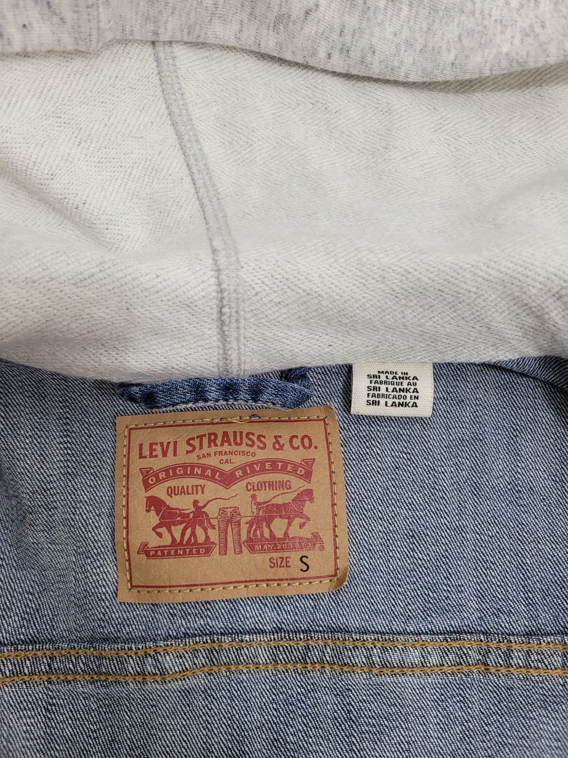 LEVI'S 리바이스 하이브리드 후드 트러커 자켓 / 여 S
 상품이미지8