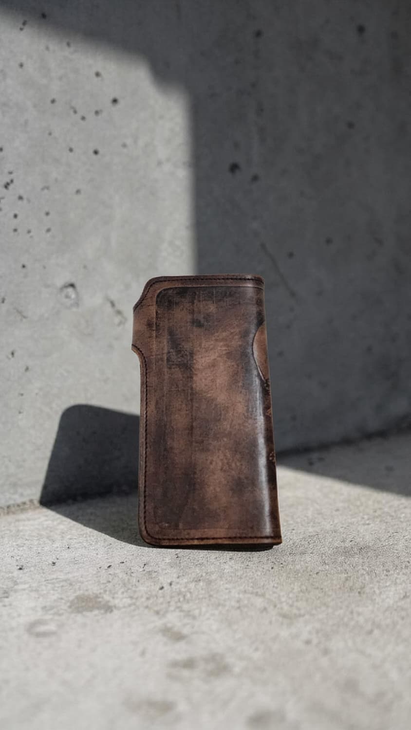 통가죽 카빙 장지갑 브라운 (도깨비 문양) 상품이미지2