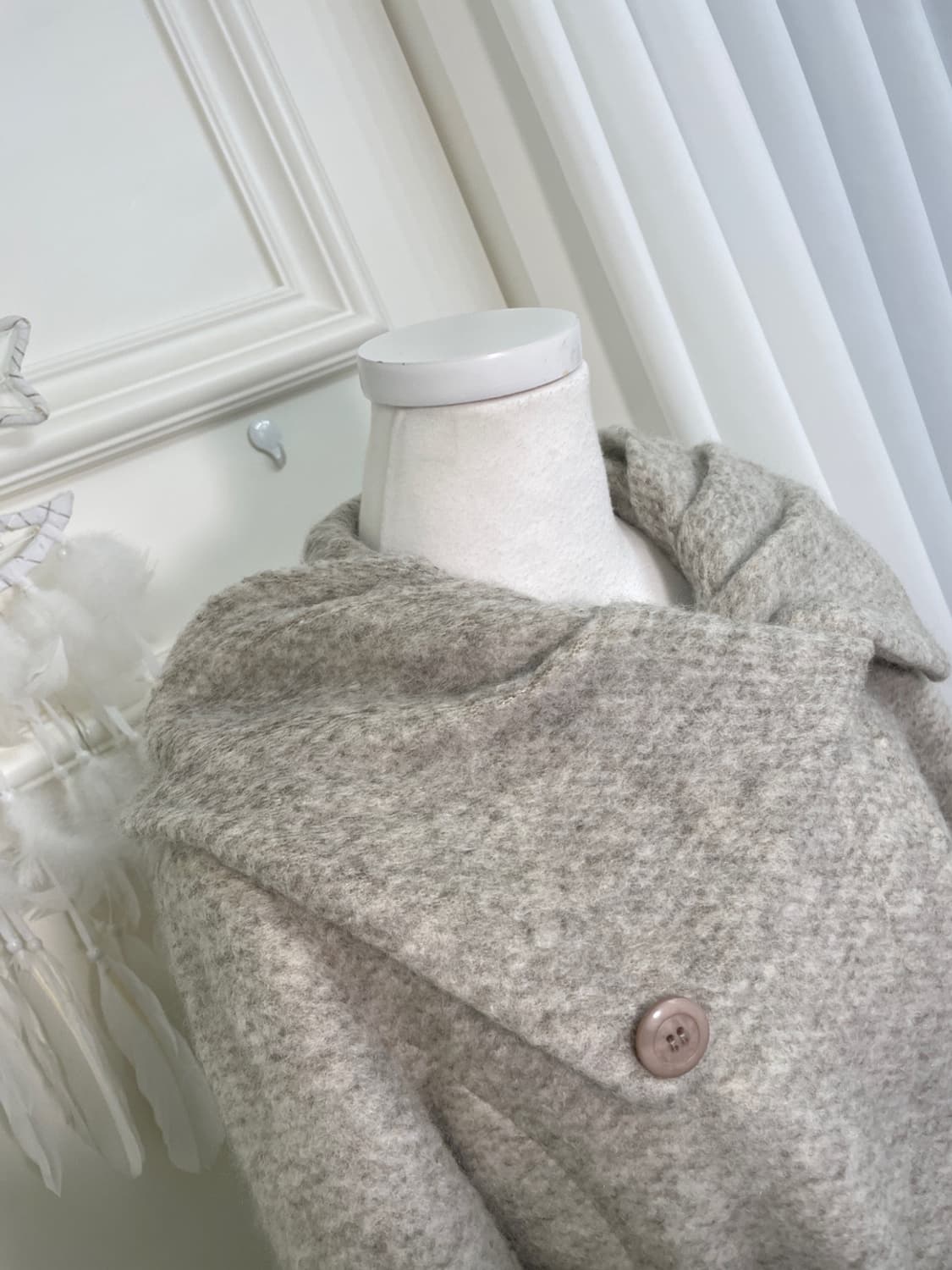 beige gray diagonal belt midi coat 상품이미지8