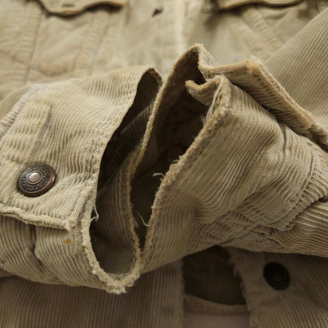 L(100) 리바이스 셰르파 트럭커 자켓 상품이미지10