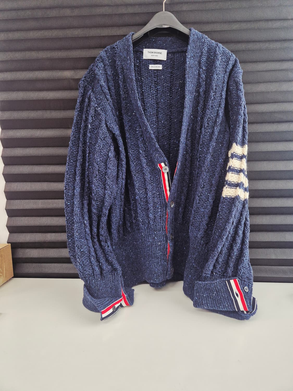 톰브라운 케이블 니트 가디건 (새상품급) 사이즈 4 네이비 상품이미지1
