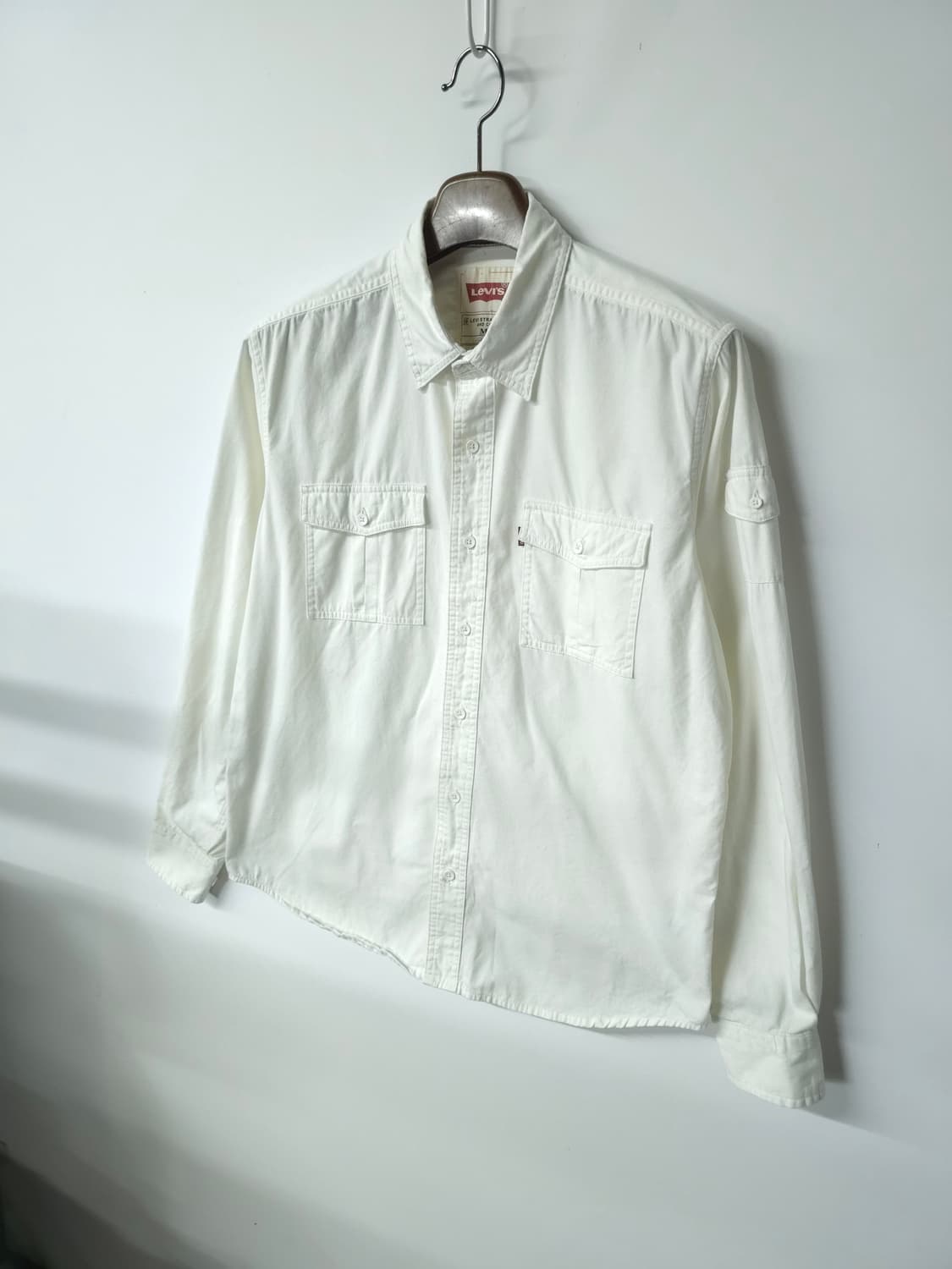 리바이스 화이트 셔츠 M 상품이미지2