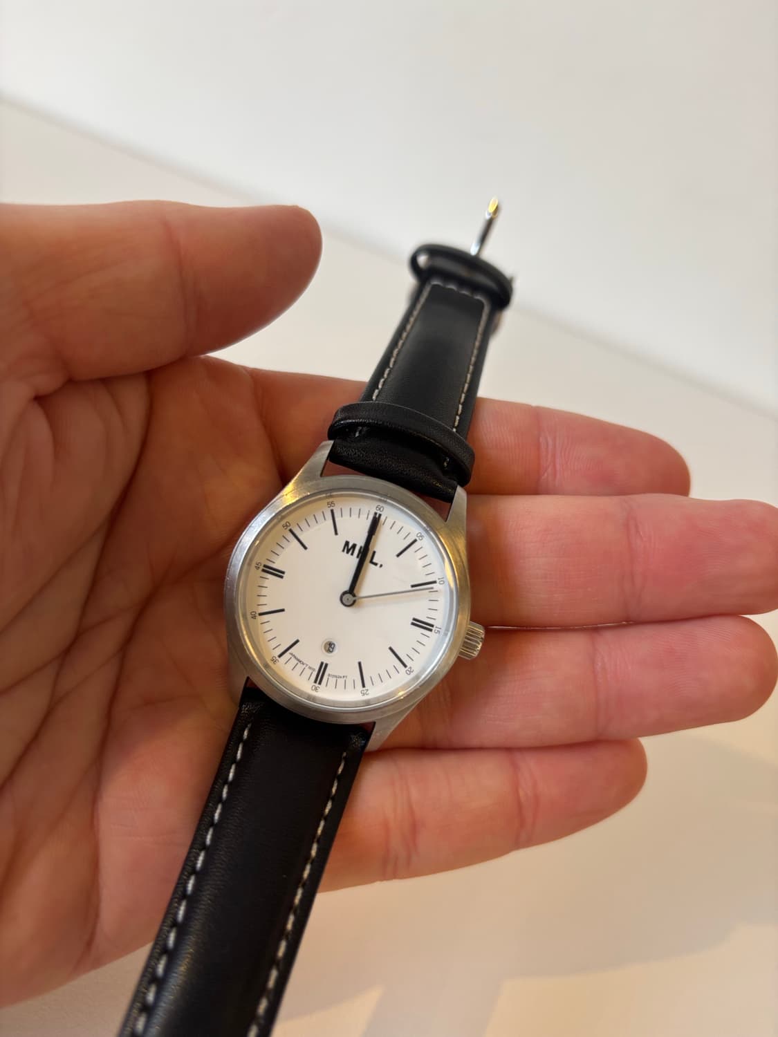 마가렛호웰 손목시계 나토스트랩 상품이미지1