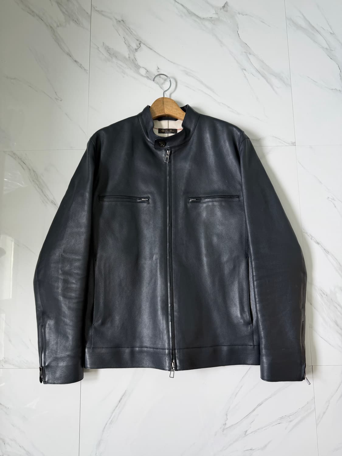 로로피아나 카프스킨 가죽 자켓 M 상품이미지1