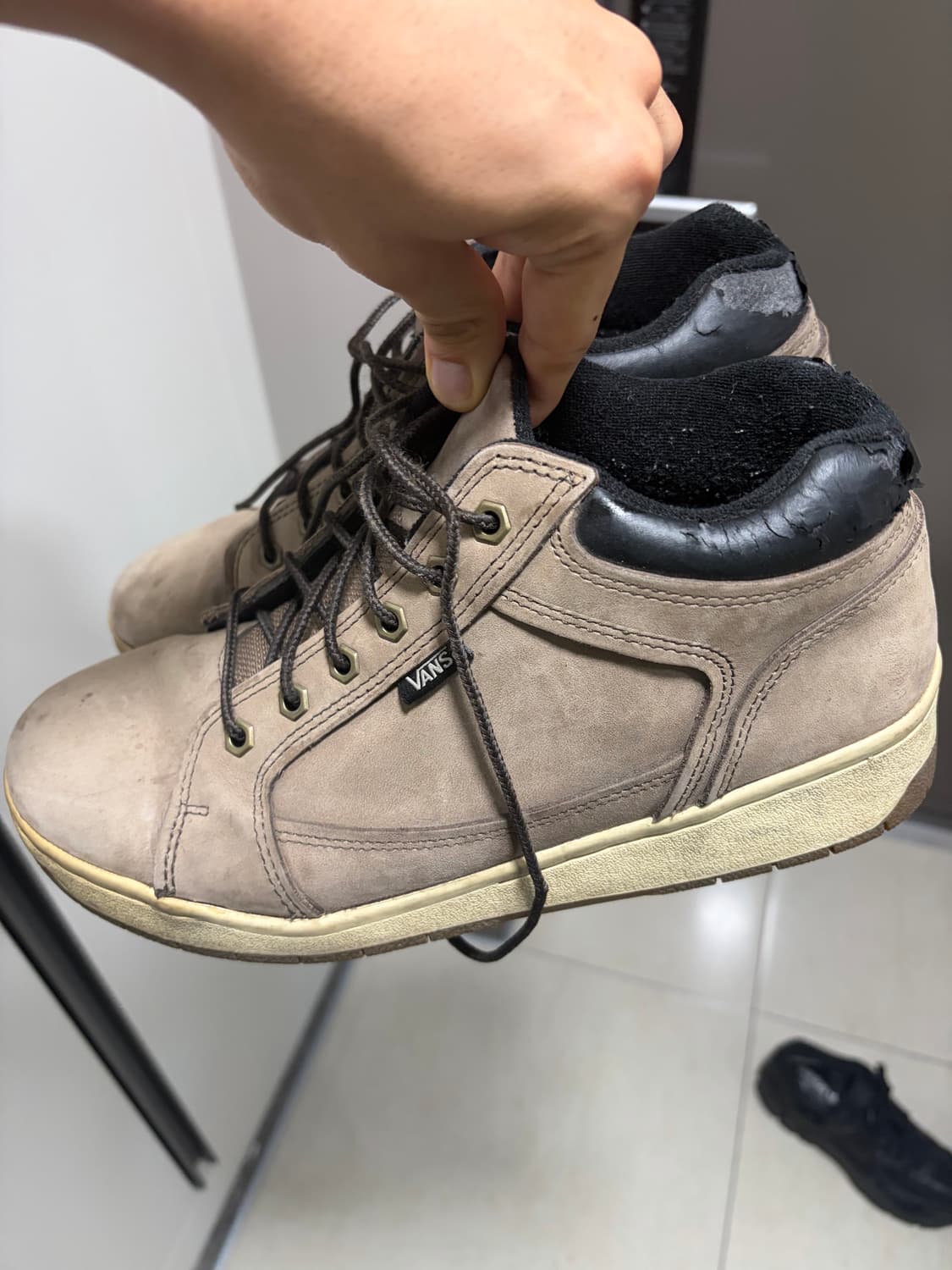 vans 반스 00's mid top shoes 상품이미지2