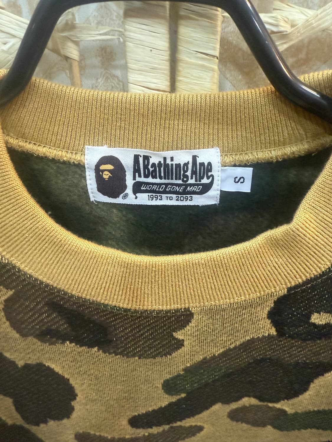 66 정품 베이프 카모 맨투맨 팝니다 상품이미지2