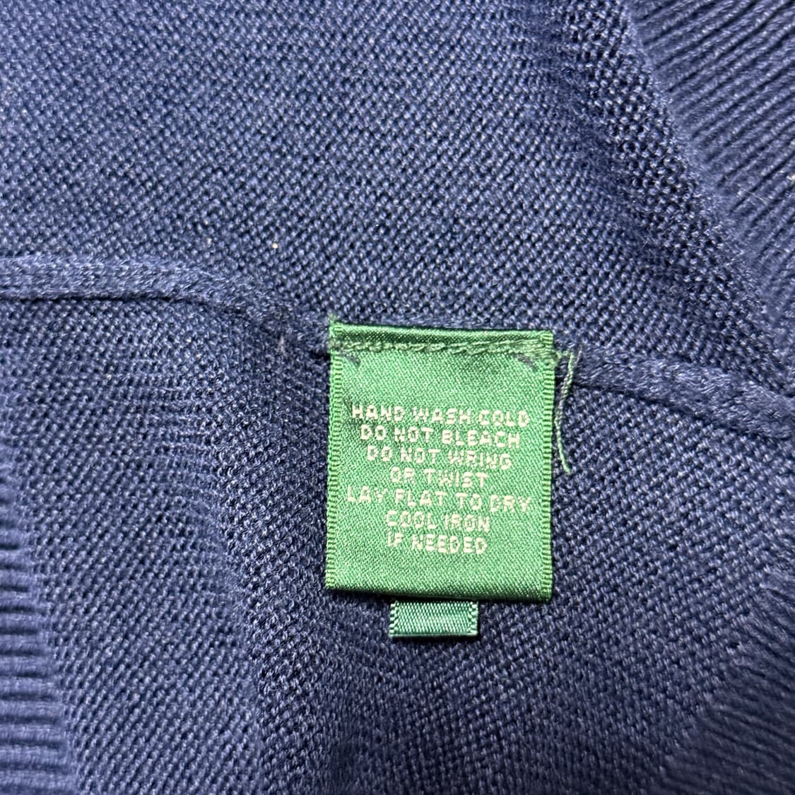 폴로 랄프로렌 실크 혼방 금장 버튼 디테일 긴팔 니트 상품이미지5