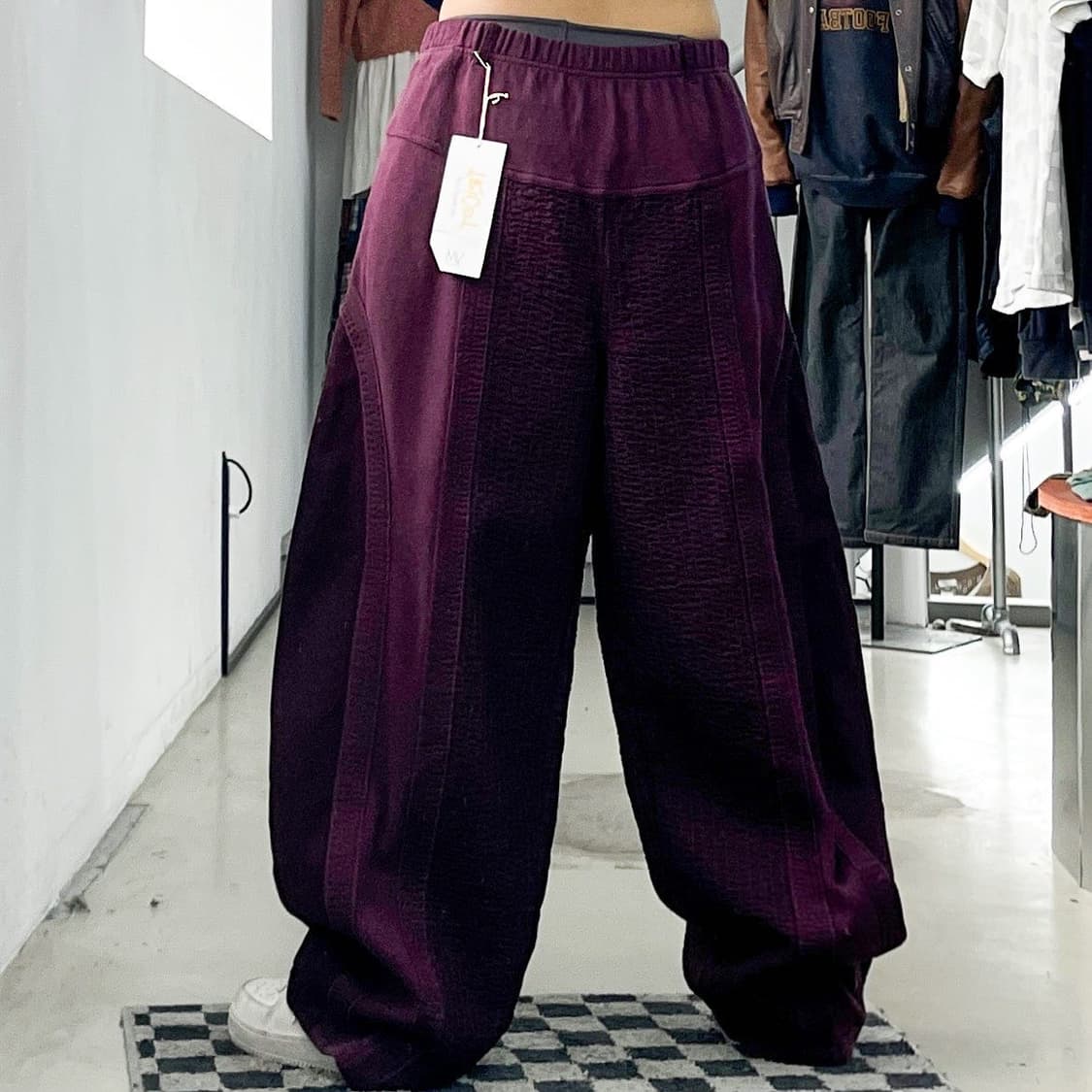 야코 마리카드 트리콧 버건디 벌룬 스웻 팬츠 상품이미지3