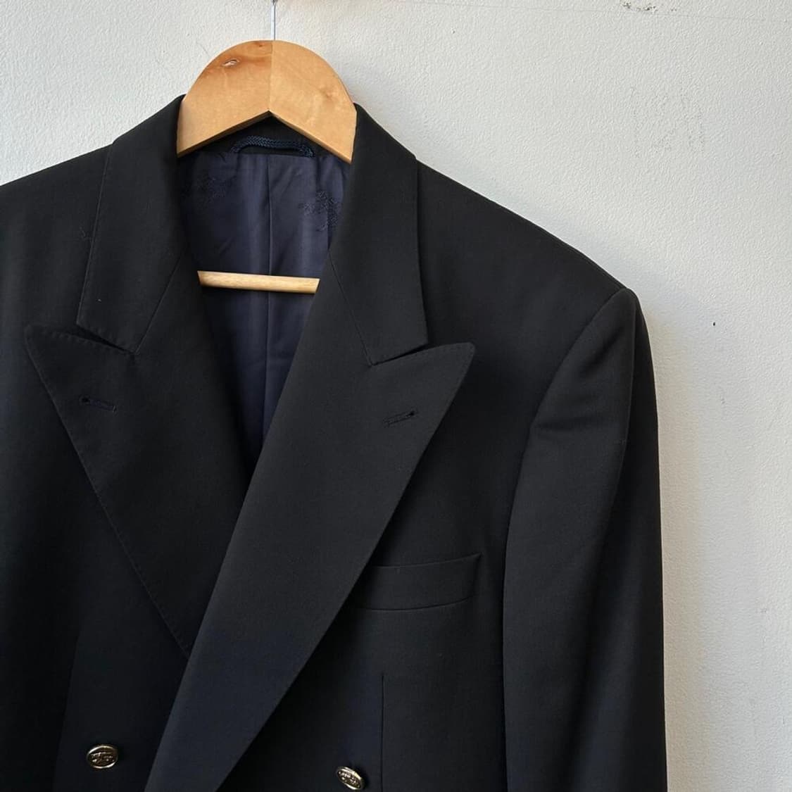 10058 - 버버리 블랙 금장 더블 블레이저 자켓 상품이미지2