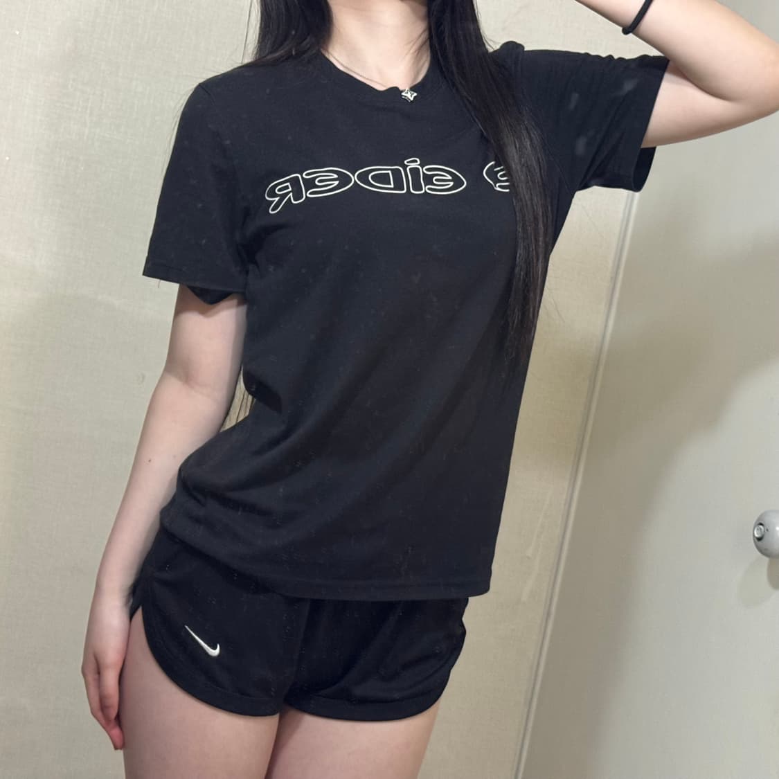 아이더 반팔티 🤍🖤 상품이미지2