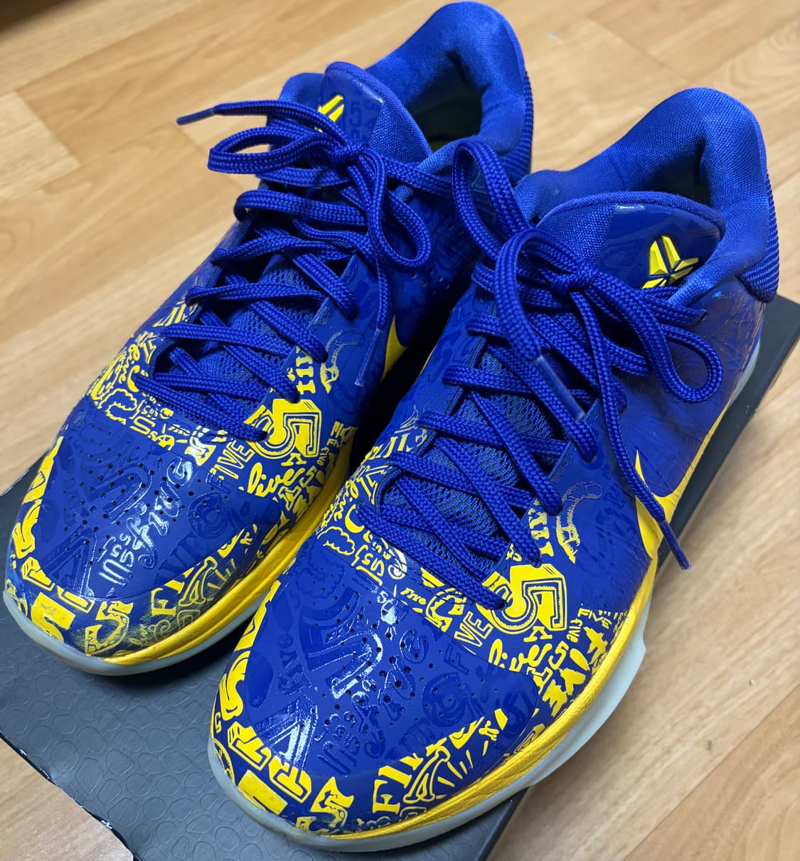 나이키 코비 5 프로트로 5 링스 270 상품이미지1