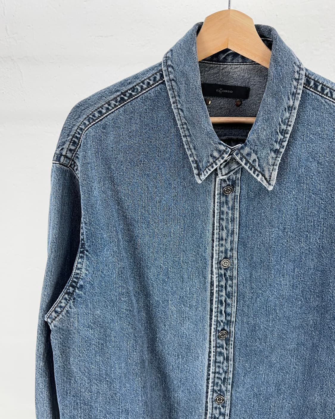 일꼬르소 웨스턴 스톤 워싱 데님 셔츠 자켓 상품이미지2