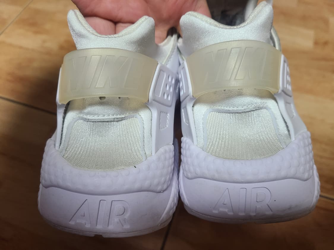 나이키 허라취 화이트 270(260추천) 상품이미지6