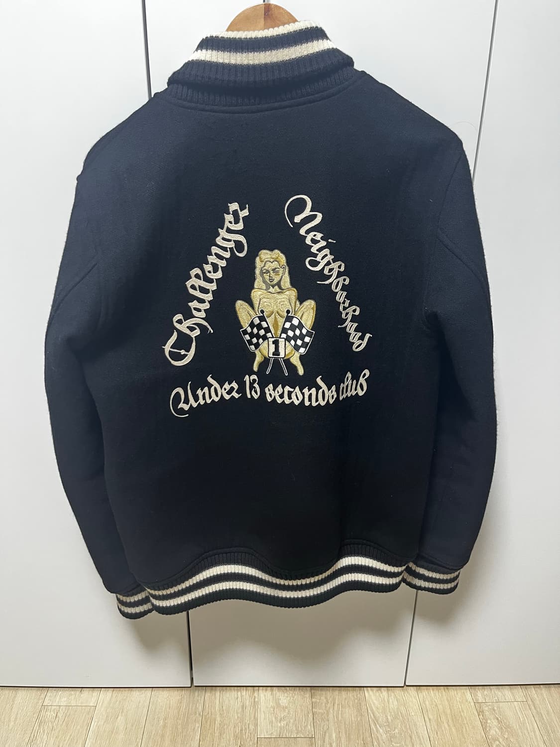 네이버후드 x 챌린저 wool varsity jacket L size 상품이미지3