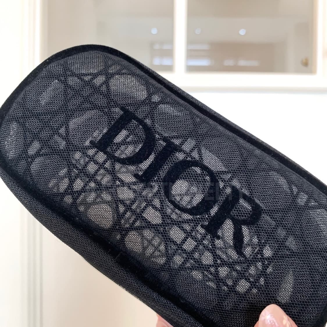 디올뷰티 까나쥬 메쉬 파우치 블랙 시즌 할인가 상품이미지2