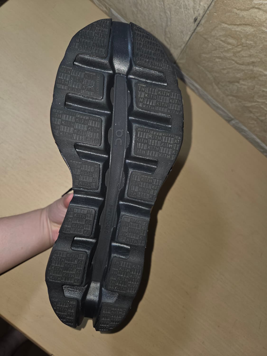 온러닝 키스 테크1 상품이미지2