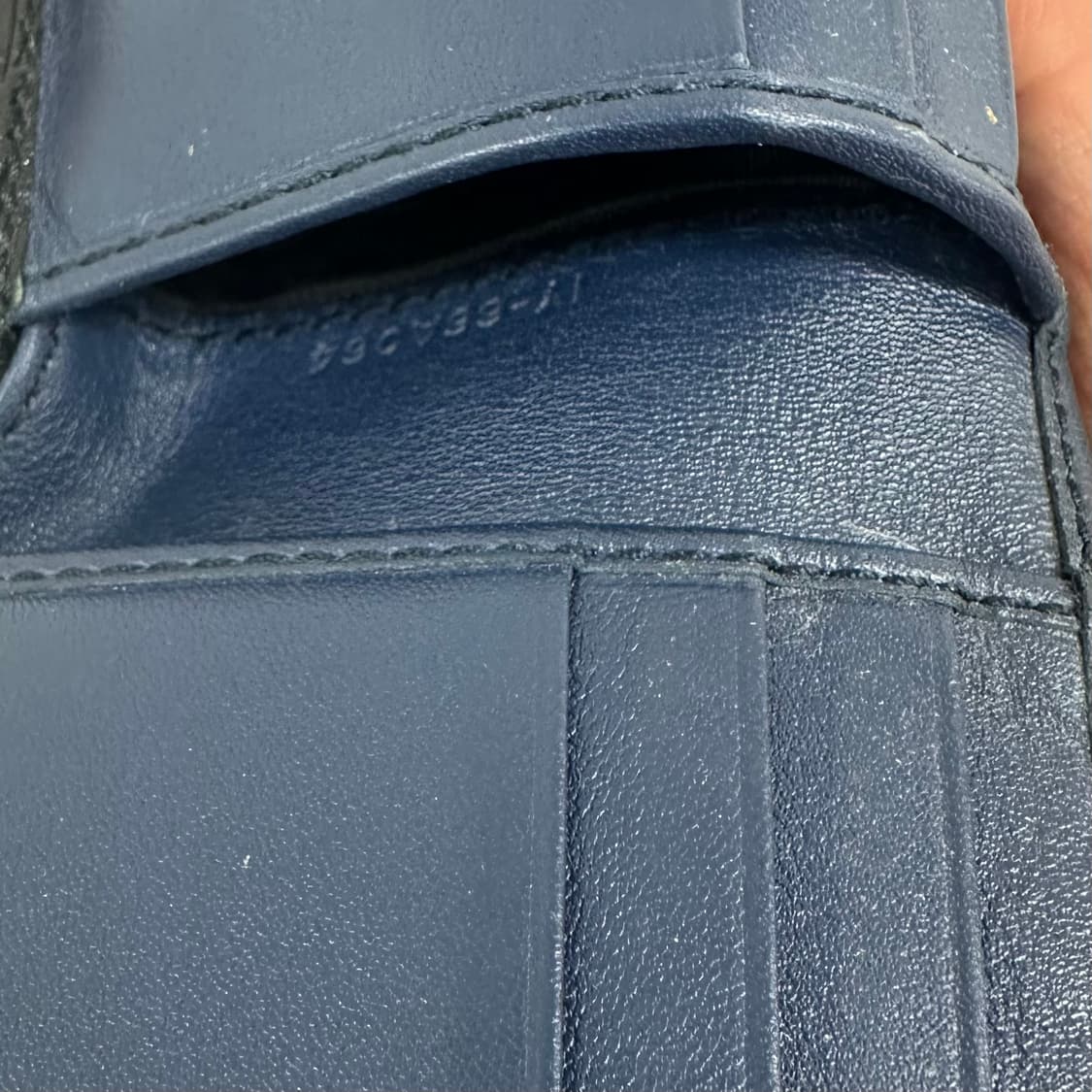 살바토레 페라가모 반지갑 남성지갑 블랙/네이비 상품이미지6