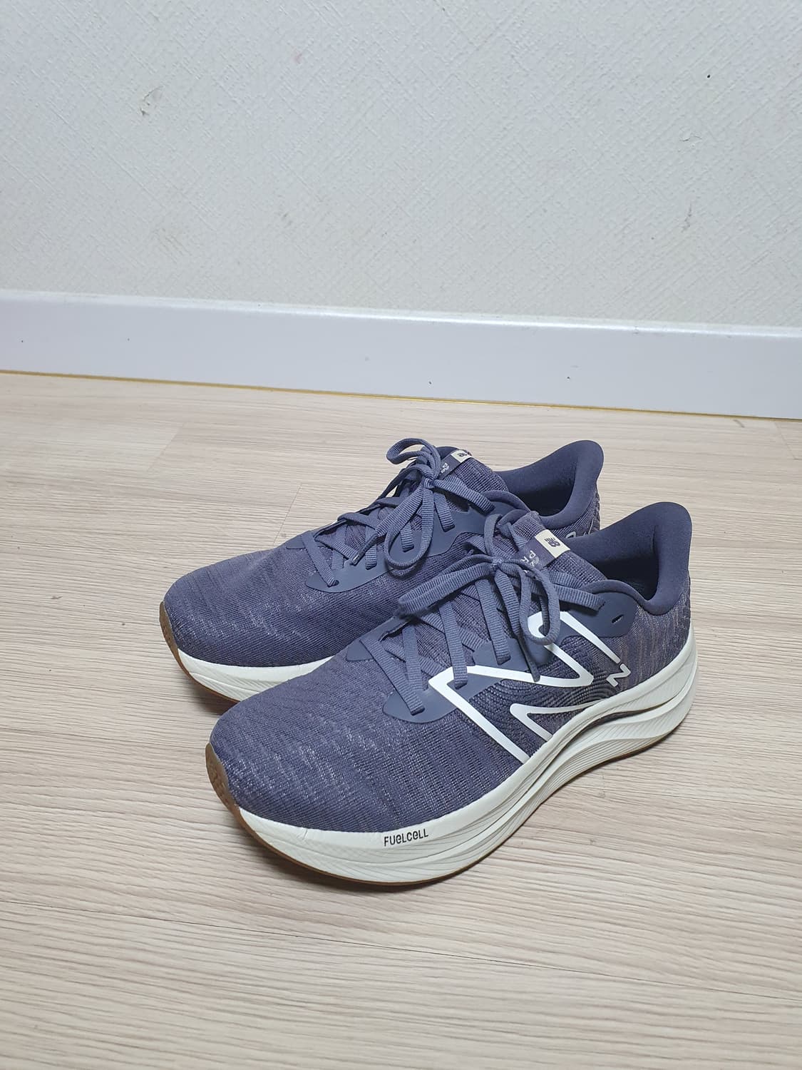 뉴발란스 퓨어셀 프로펠 v4 러닝화 250 상품이미지4