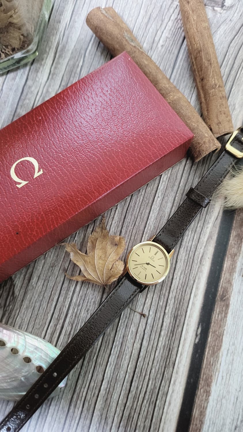 정품 오메가 드빌 라운드 푸쉬 쿼츠시계 [정품박스,밴드포함] 상품이미지1