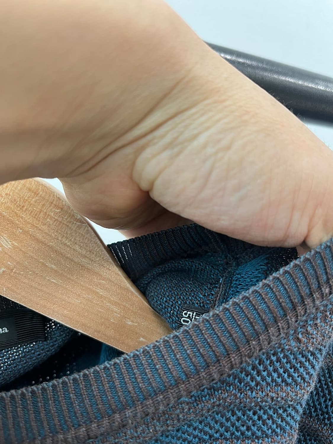 100) 제냐 물결자수 이태리 니트  상품이미지7