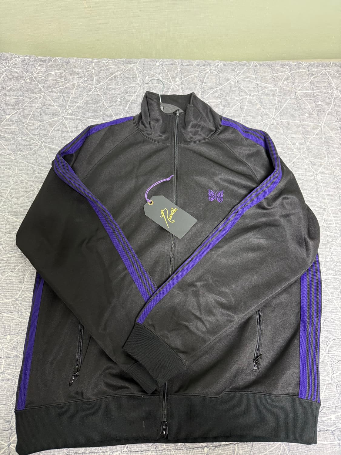 니들스 블랙/퍼플 트랙 자켓 XXL 상품이미지1
