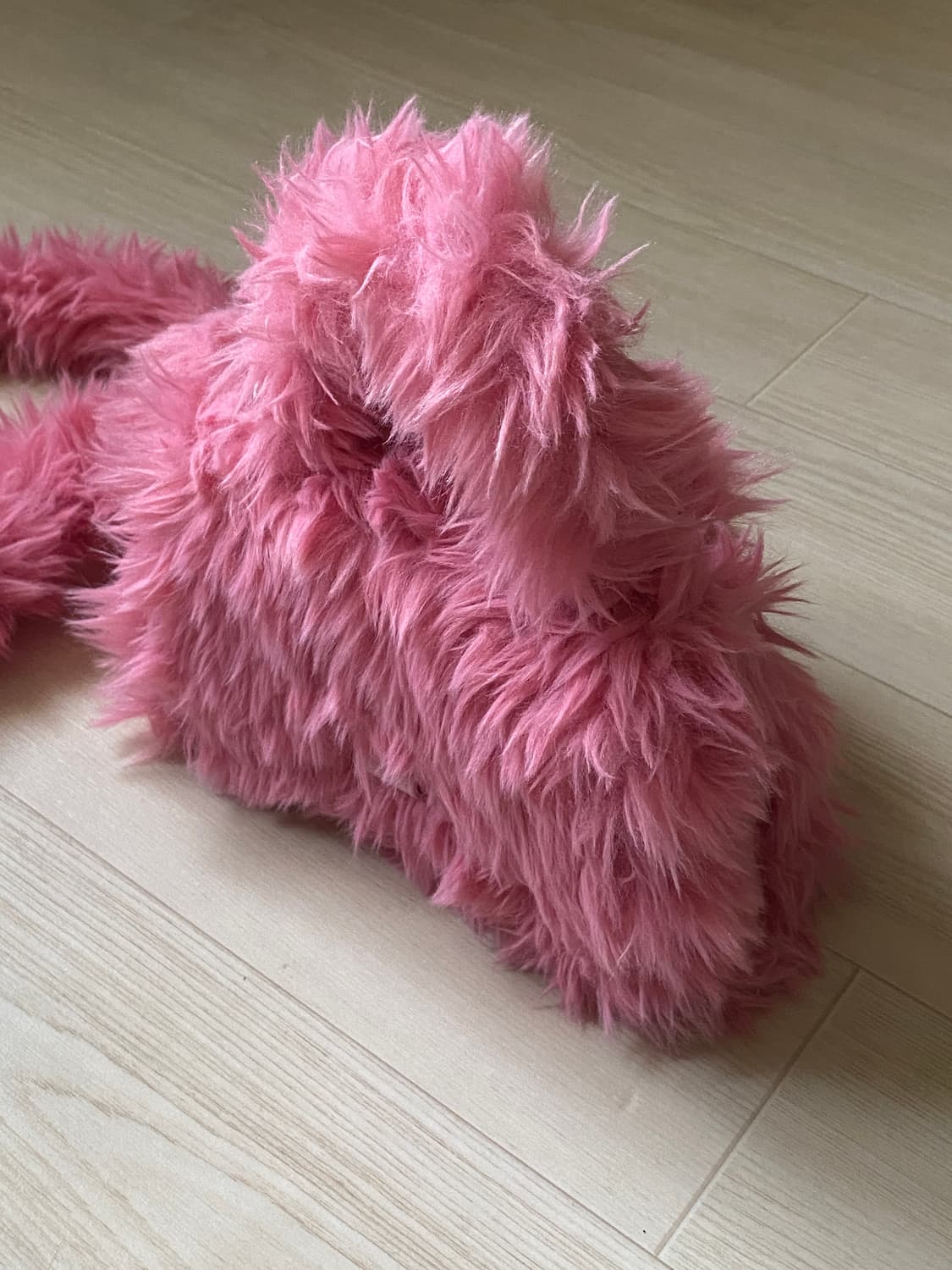 발렌시아가 퍼가방 상품이미지3