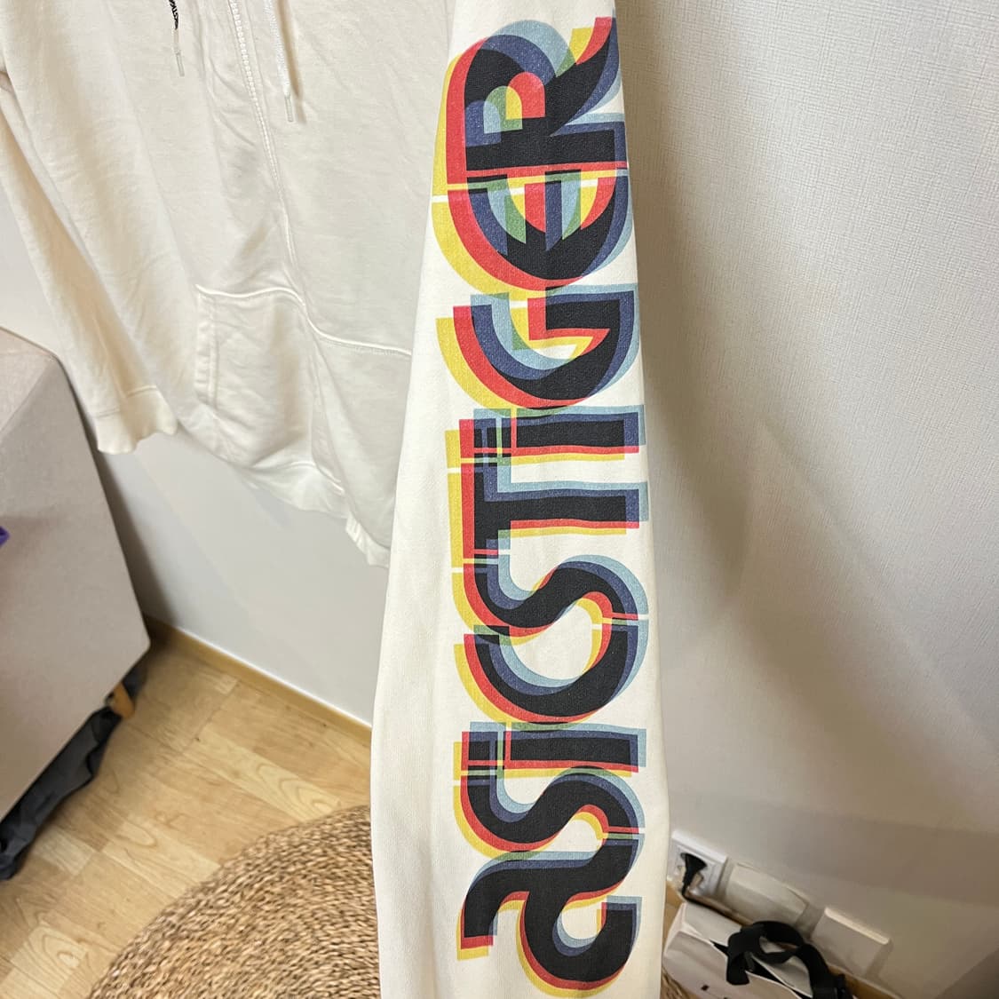 (XL) 아식스타이거 아이보리 프린팅 후드집업 상품이미지3