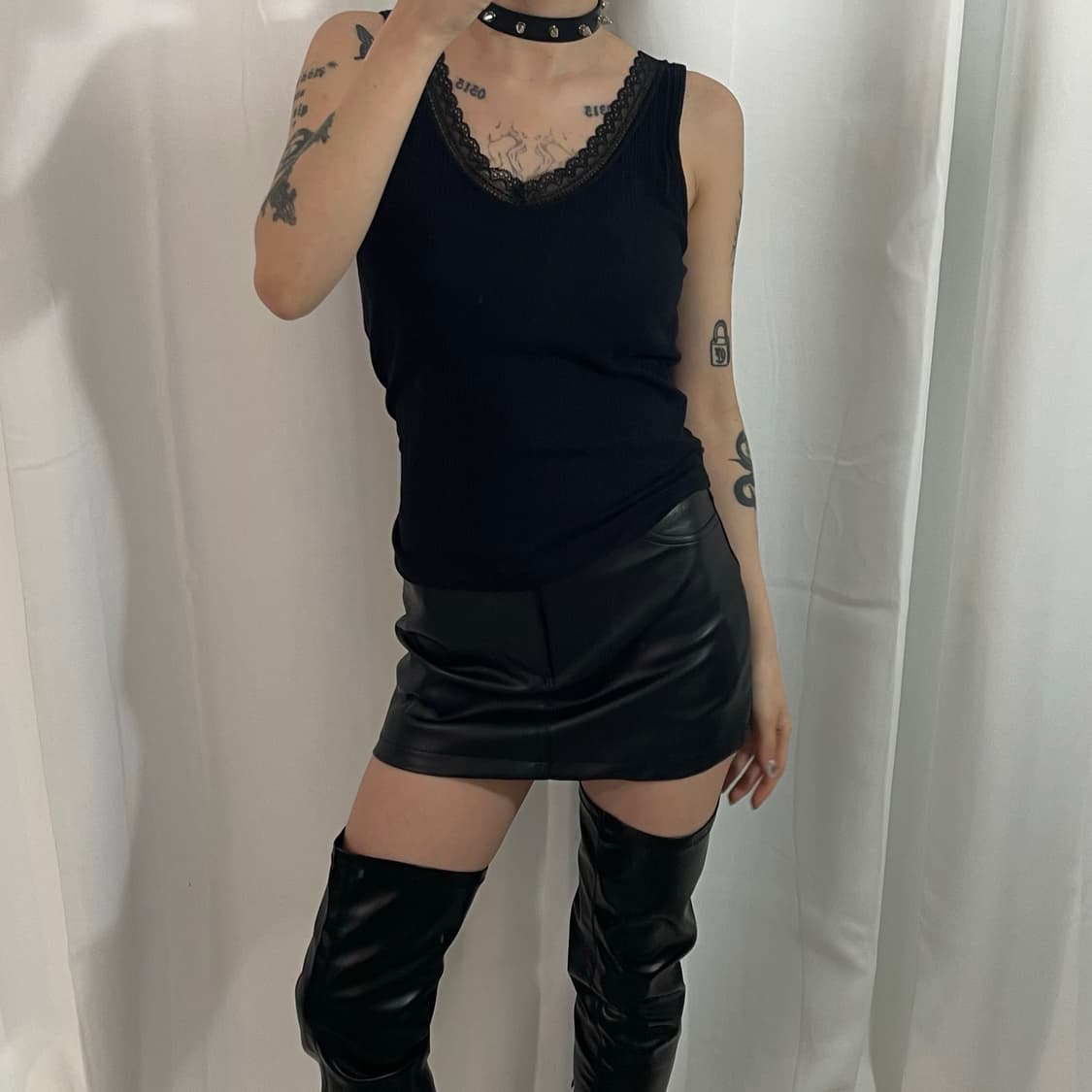 black race sleeveless 상품이미지3
