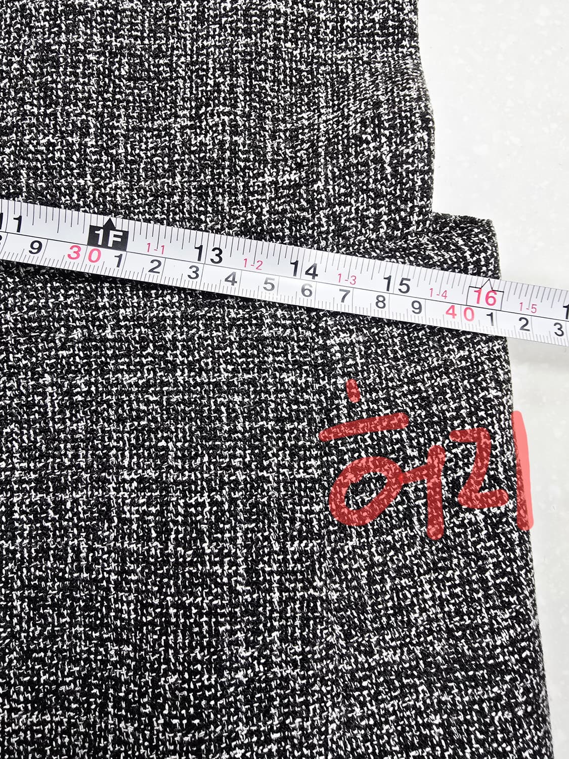 님프 트위드 롱 베스트 블랙 상품이미지8