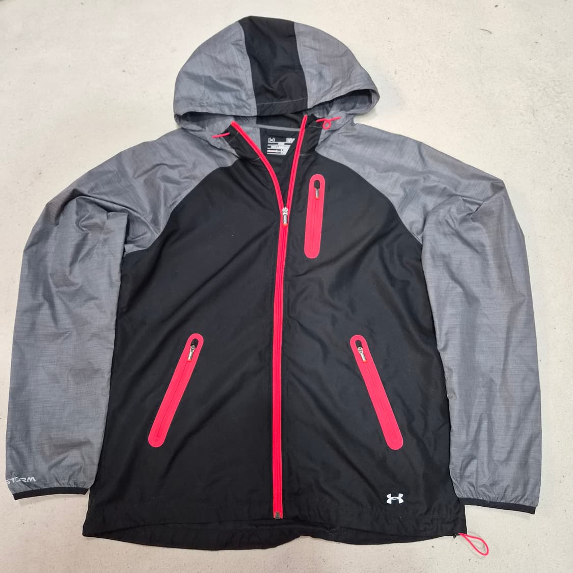 언더아머  바람막이L 상품이미지1