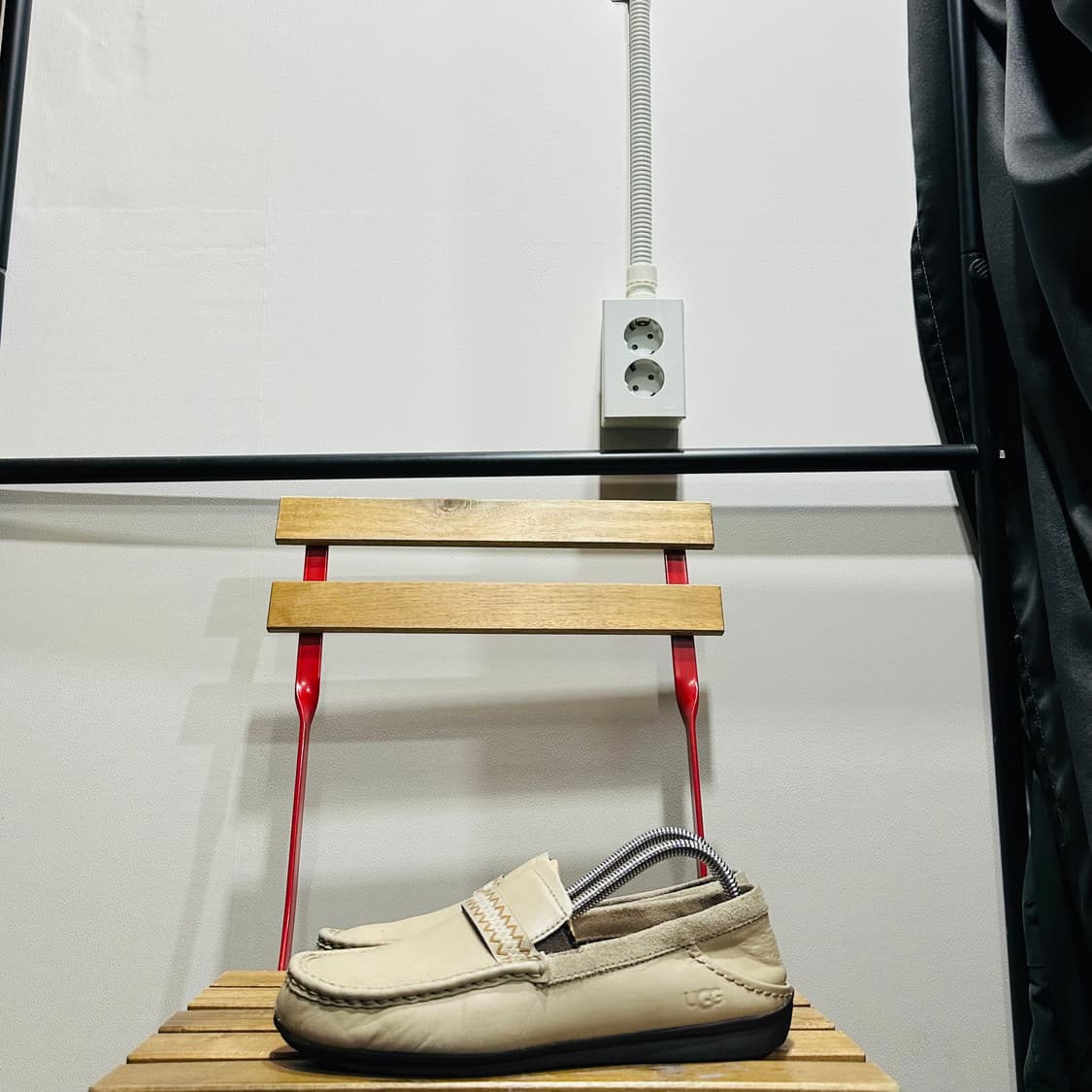 260) UGG 어그 로퍼 남성 남자 구두 Beige Sand 베이지 상품이미지3