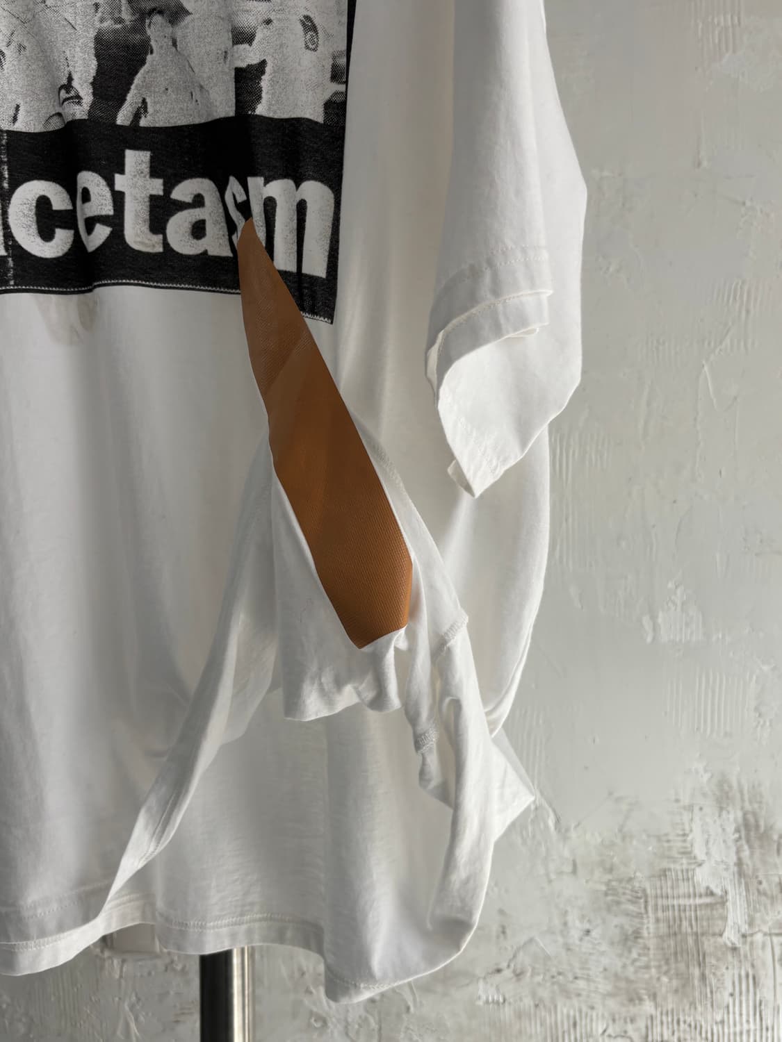 Facetasm 파세타즘 테이프 오버 화이트 티셔츠 상품이미지7