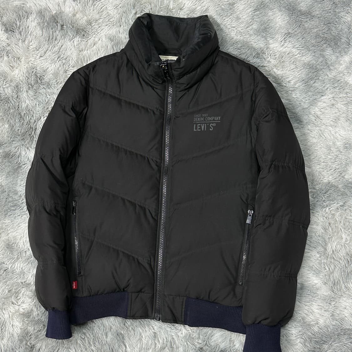 리바이스 덕다운 숏패딩 블랙 L 상품이미지1