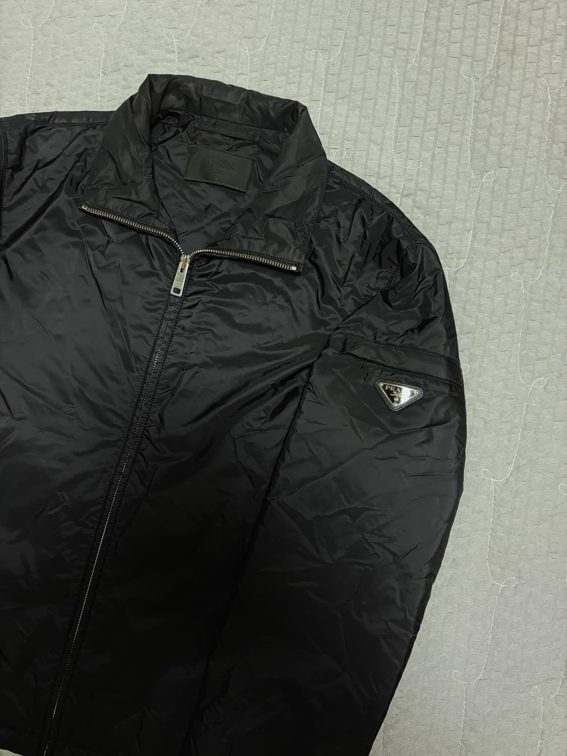 프라다 바람막이 상품이미지2