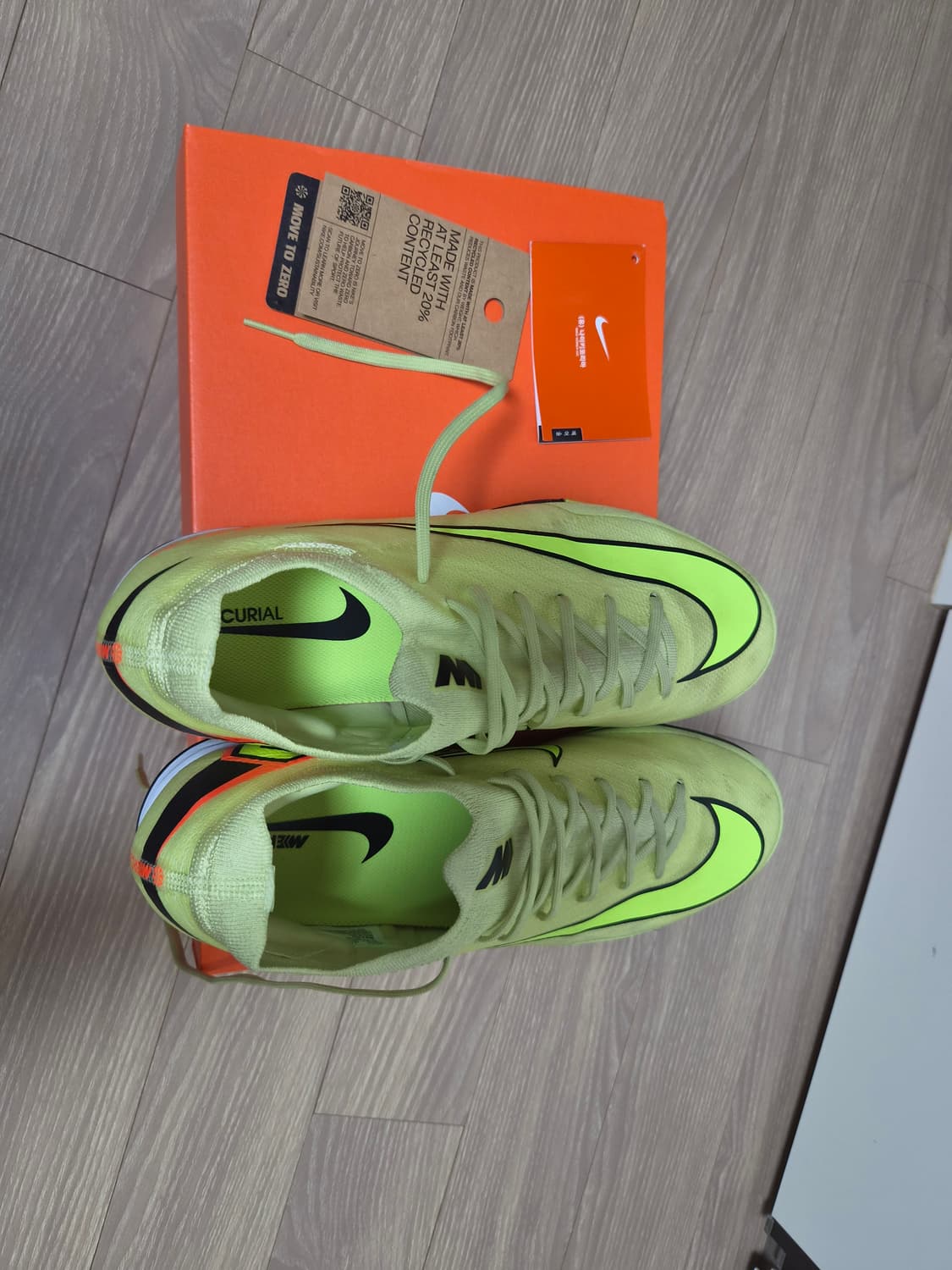 나이키 머큐리얼 베이퍼 16 프로 풋살화 275 상품이미지2