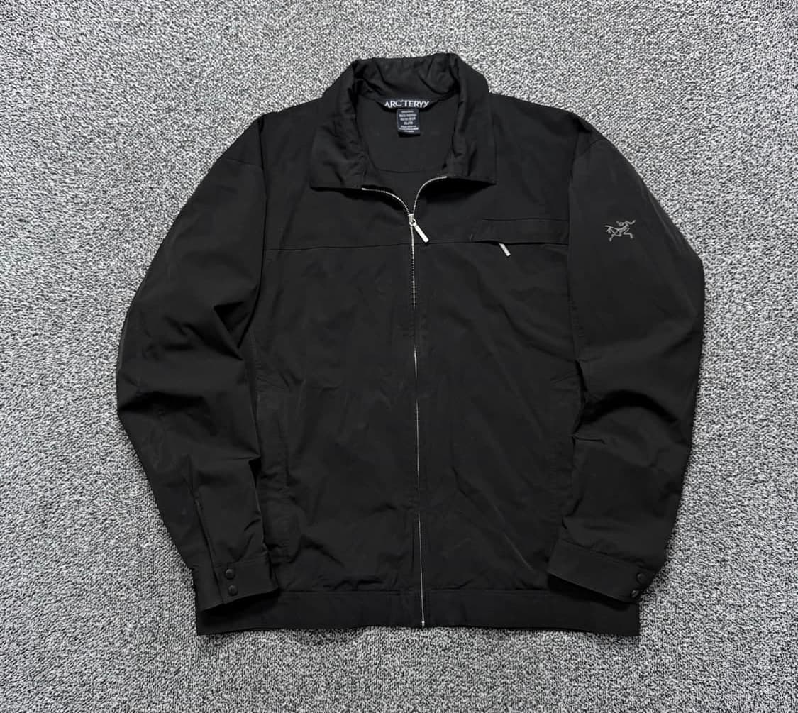 아크테릭스 바람막이 상품이미지1