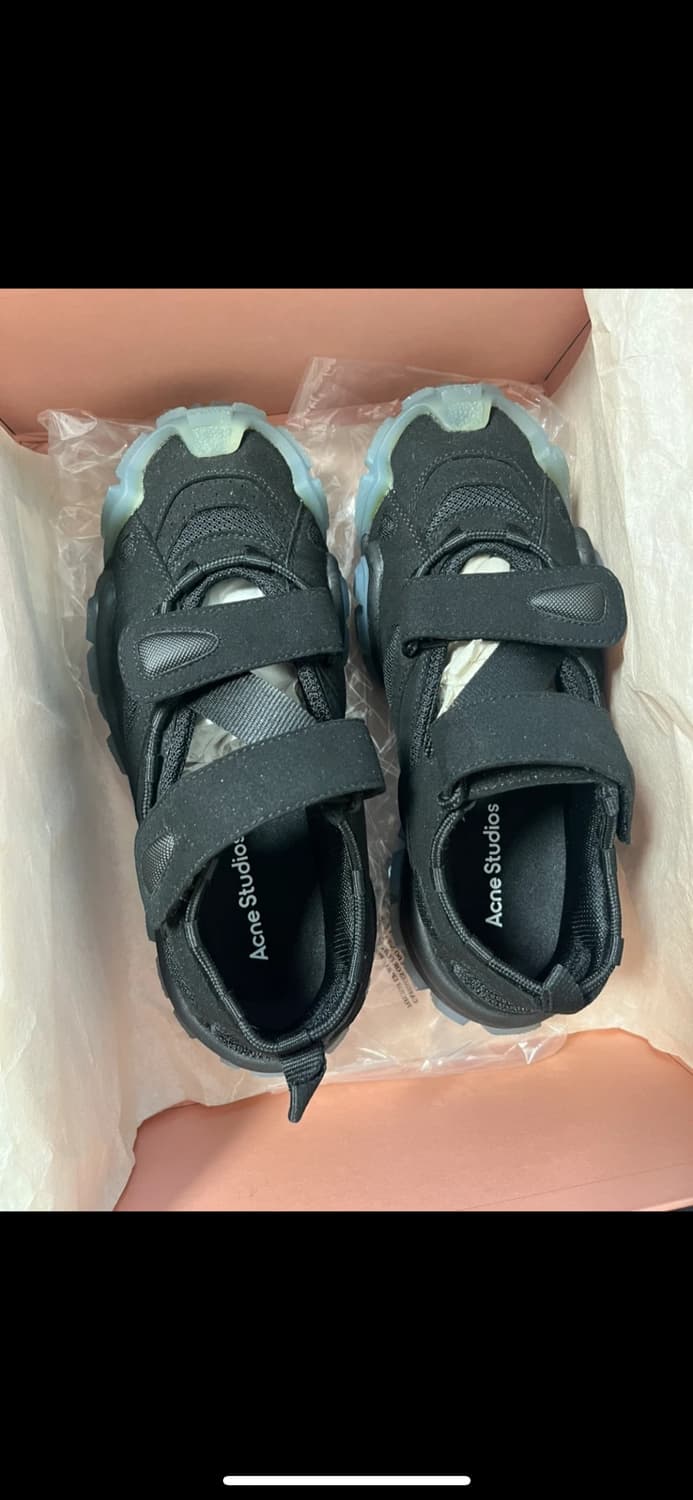 아크네스튜디오 운동화 상품이미지1